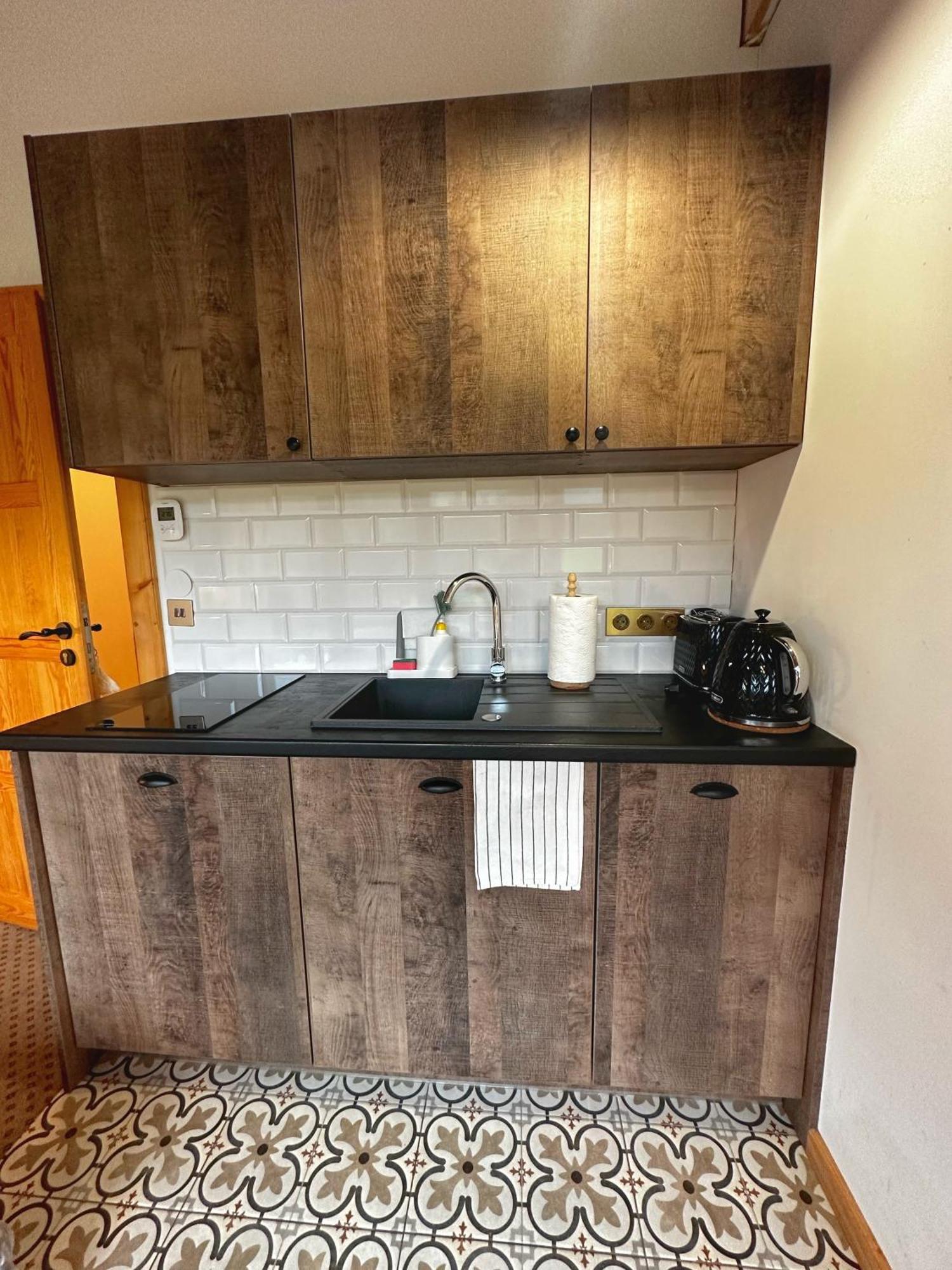 Dziejba Lesna Apartamenty &Spa - Piekne I Nowe Apartamenty I Domek, Sauna I Jacuzzi - W Cenie I Na Wylacznosc, 1 Km Od Stoku Jaworki Rum bild
